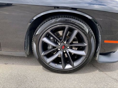 Used 2019 Dodge Challenger GT w/ Performance Handling Group RWD image 11