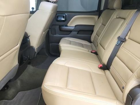 Used 2017 GMC Sierra 2500 Denali w/ Duramax Plus Package AWD/4WD image 20