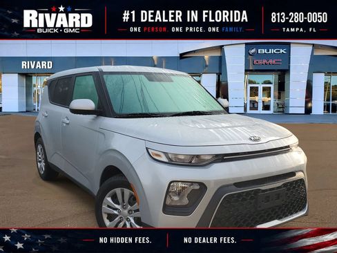 Used 2021 Kia Soul LX FWD image 1