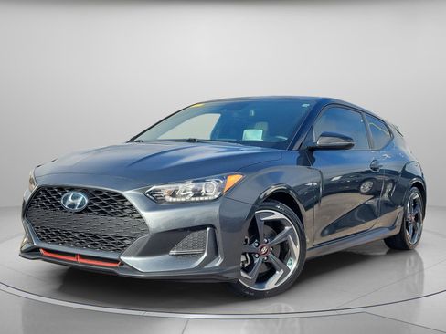 Used 2019 Hyundai Veloster Turbo Ultimate image 2