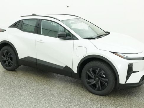 New 2026 Toyota C-HR AWD/4WD image 12