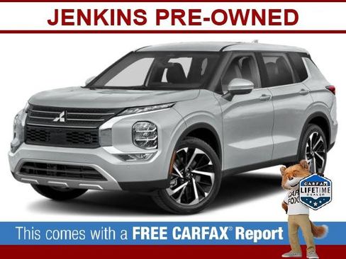 Used 2023 Mitsubishi Outlander SE image 4