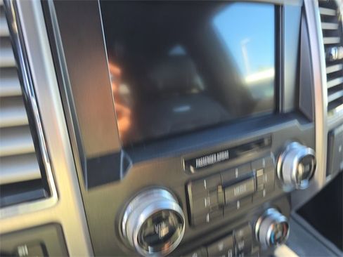 Used 2019 Ford F350 Platinum w/ Platinum Ultimate Package image 23