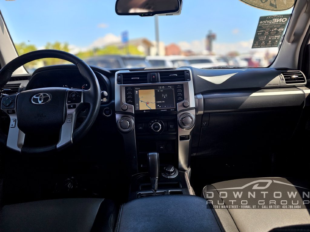 Used 2022 Toyota 4Runner SR5 Premium AWD/4WD image 9