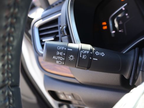 Used 2020 Honda CR-V Touring image 34