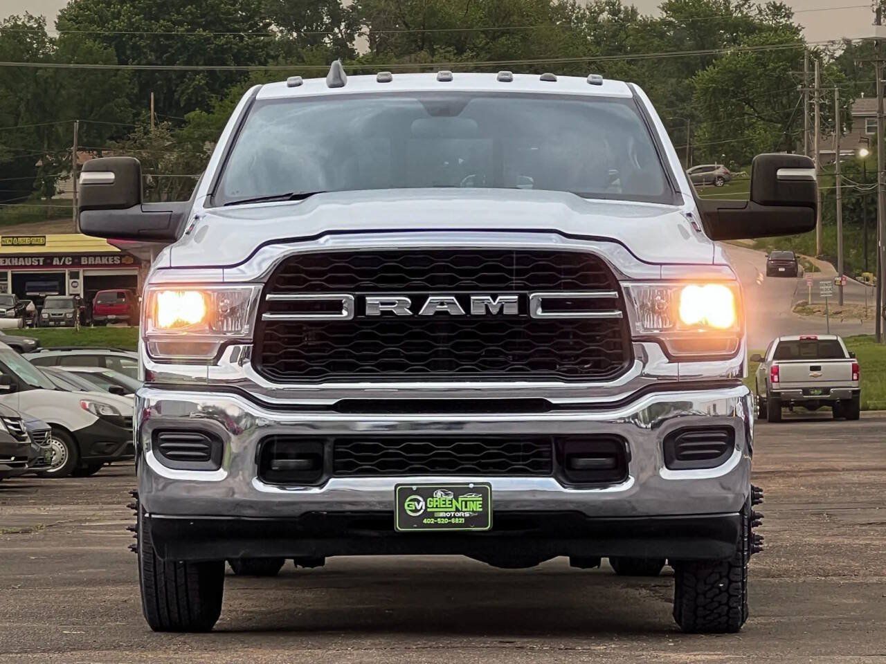 Used 2024 RAM 3500 Tradesman w/ Chrome Appearance Group AWD/4WD image 2