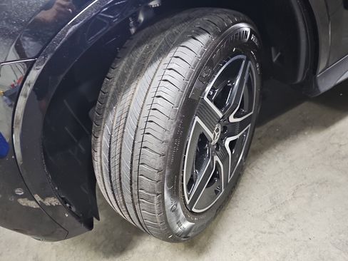 New 2026 Mercedes-Benz GLC 300 image 33