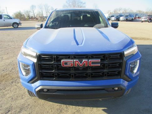 New 2026 GMC Canyon Elevation w/ Convenience Package image 11