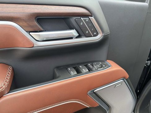 New 2026 GMC Sierra 2500 Denali Ultimate image 18