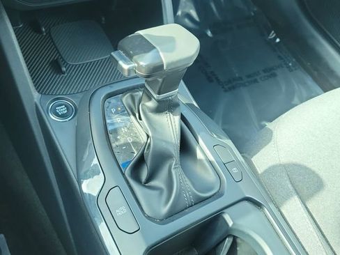 Used 2025 Kia K4 EX image 32