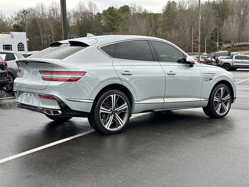 Used 2026 Genesis GV80 3.5T e-SC image 5