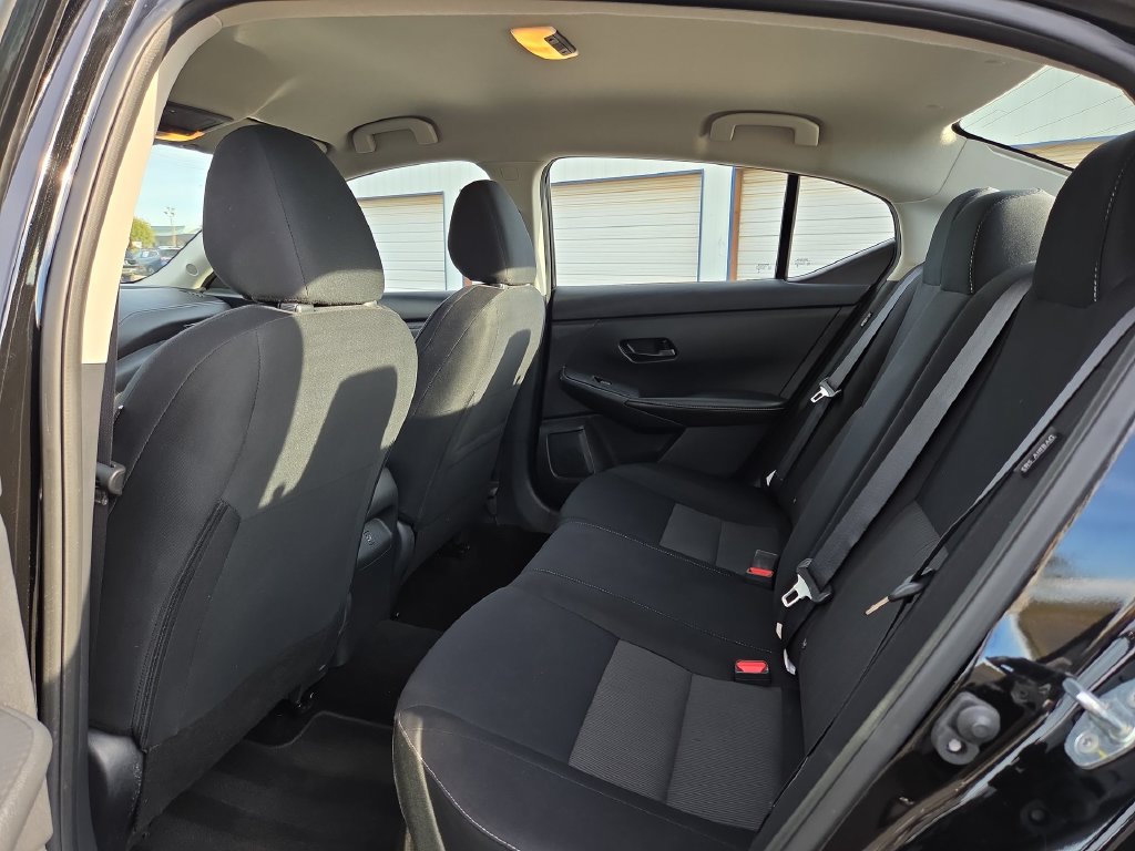 Used 2025 Nissan Sentra SV FWD image 13