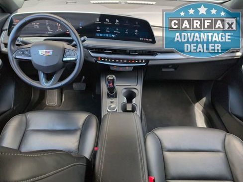 Used 2024 Cadillac XT4 Premium Luxury FWD image 12