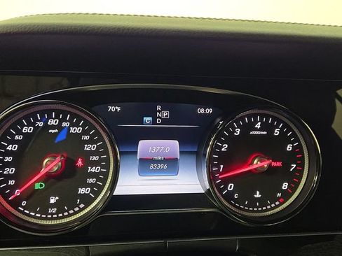 Used 2018 Mercedes-Benz E 400 4MATIC Cabriolet image 16