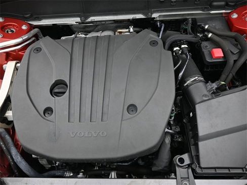 Used 2023 Volvo XC60 B5 Ultimate image 36