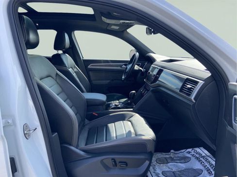 Used 2022 Volkswagen Atlas Cross Sport SEL Premium R-Line image 60