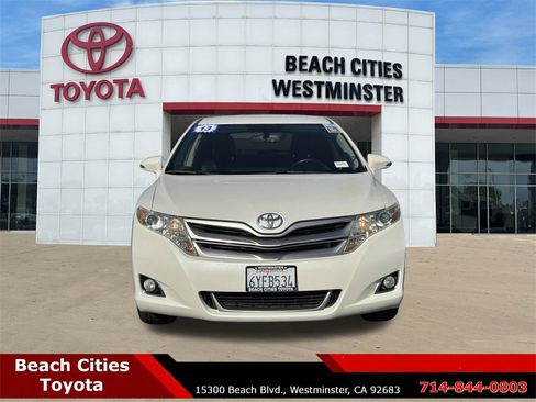 Used 2013 Toyota Venza XLE image 4