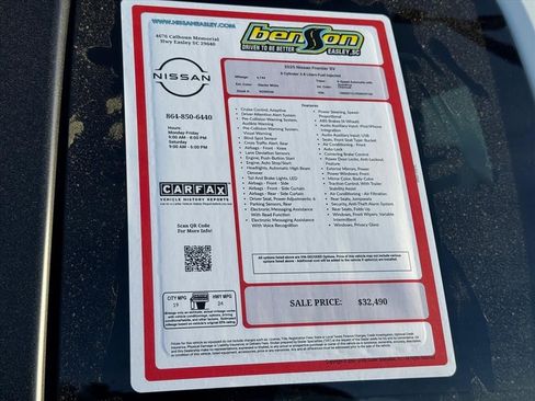 Certified 2025 Nissan Frontier SV image 25