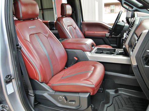 Used 2021 Ford F350 Platinum AWD/4WD image 46