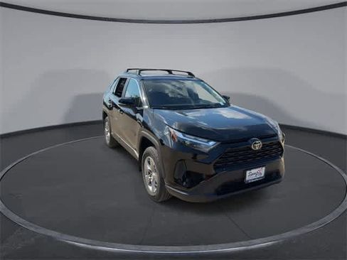 Used 2025 Toyota RAV4 XLE image 2