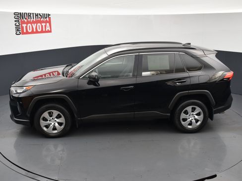 Used 2019 Toyota RAV4 LE w/ All Weather Liner Package AWD/4WD image 17