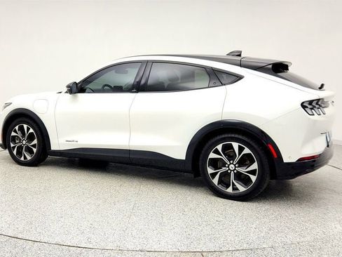 Used 2021 Ford Mustang Mach-E Premium image 7