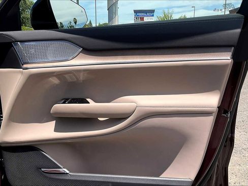 New 2025 Volvo EX90 Ultra image 31