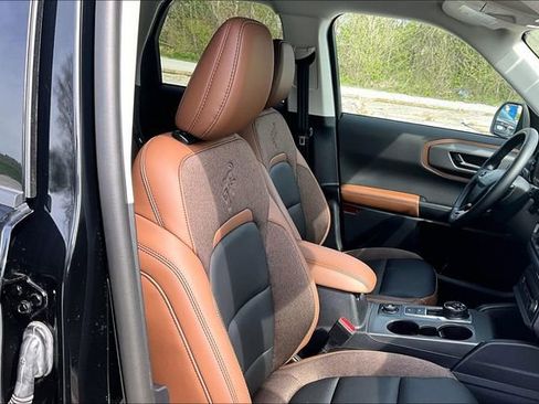 Used 2025 Ford Bronco Sport Outer Banks w/ Outer Banks Tech Package+ AWD/4WD image 7