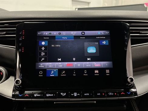 Used 2024 Jeep Wagoneer Series II image 20