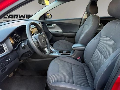 Used 2019 Kia Niro LX FWD image 14