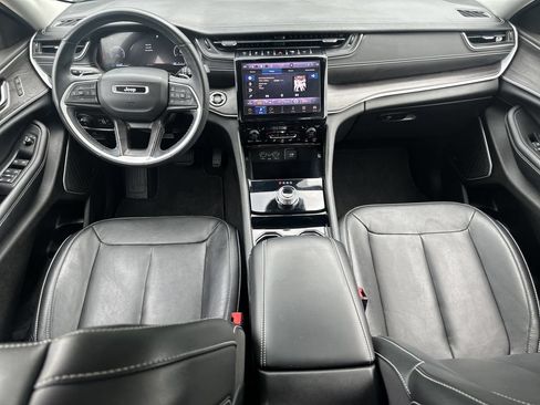Used 2022 Jeep Grand Cherokee L Limited RWD image 22