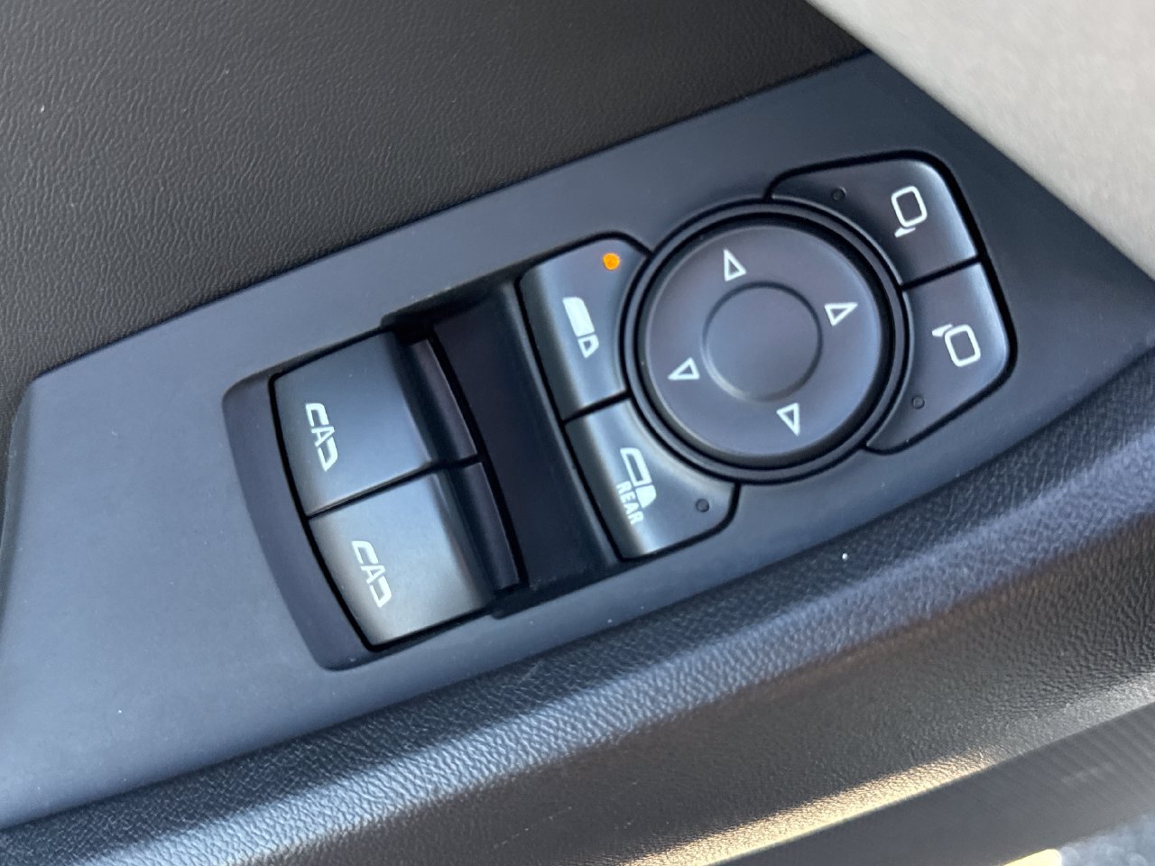 Used 2023 Chevrolet Camaro LT RWD image 14