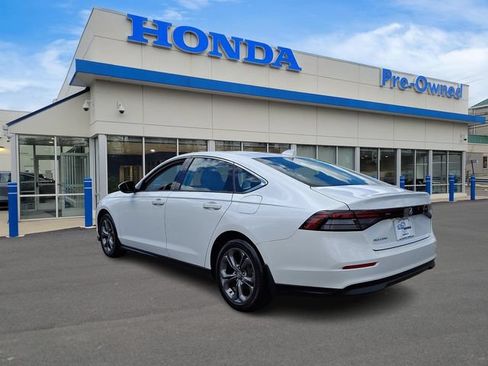 Used 2023 Honda Accord EX image 6