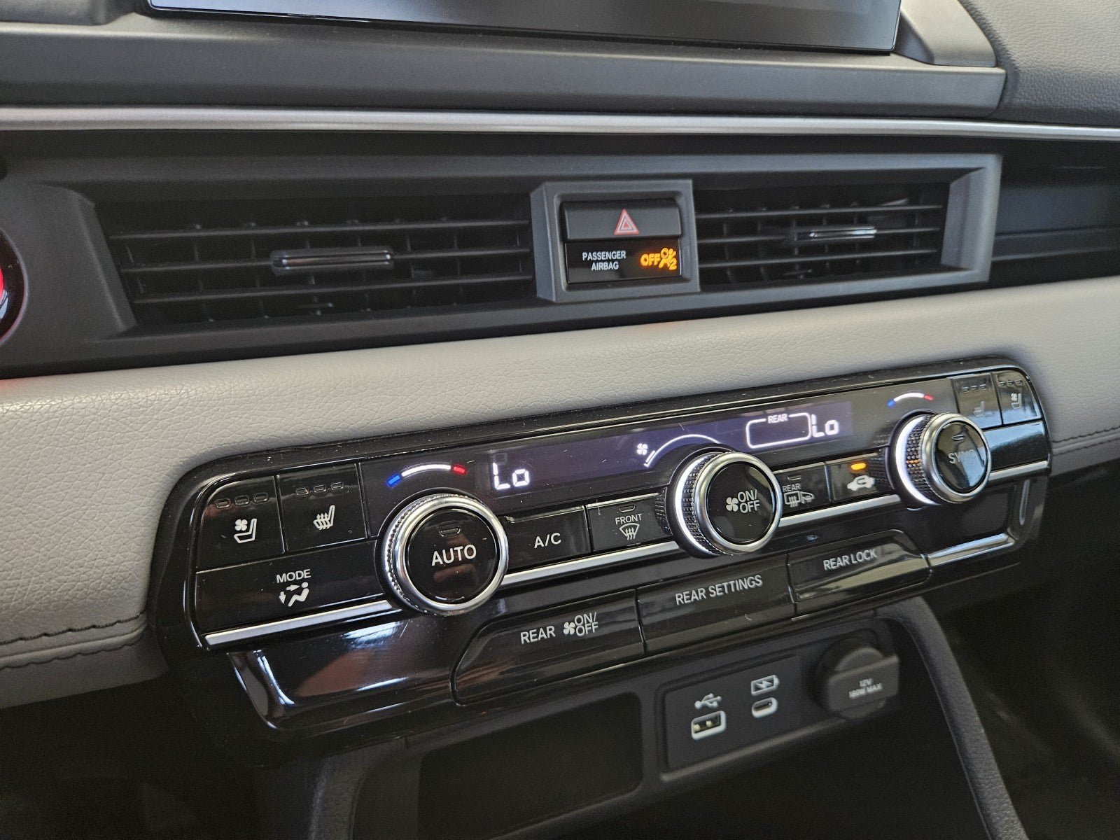 Used 2024 Honda Pilot Elite image 27