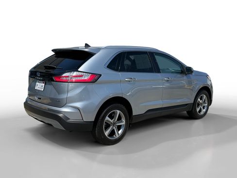 Certified 2024 Ford Edge SEL w/ Convenience Package AWD/4WD image 5
