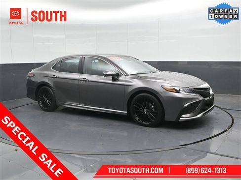 Used 2024 Toyota Camry XSE image 1
