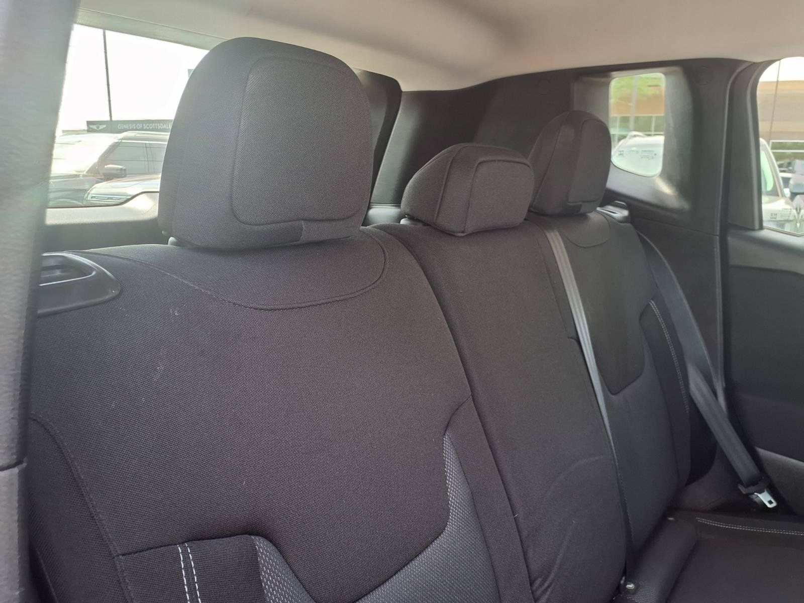 Used 2020 Jeep Renegade Sport FWD image 15