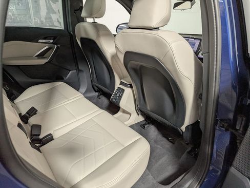 Used 2025 BMW X1 xDrive28i w/ Convenience Package image 38