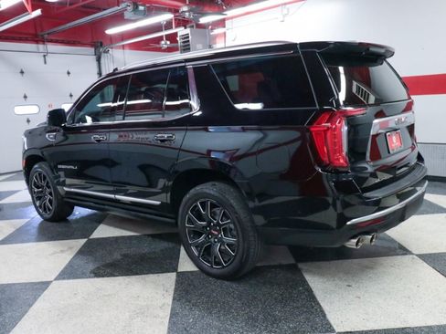 Used 2024 GMC Yukon Denali w/ Denali Reserve Package AWD/4WD image 6