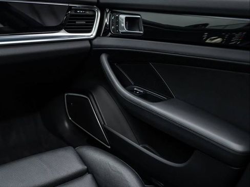 Used 2023 Porsche Panamera Platinum Edition RWD image 37