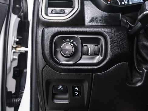 Used 2019 RAM 1500 Sport w/ Level 2 Equipment Group AWD/4WD image 24
