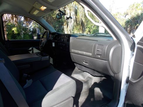 Used 2012 GMC Sierra 3500 SLE w/ SLE Preferred Package image 14