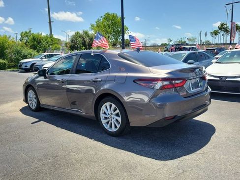 Used 2024 Toyota Camry LE w/ Convenience Package FWD image 7
