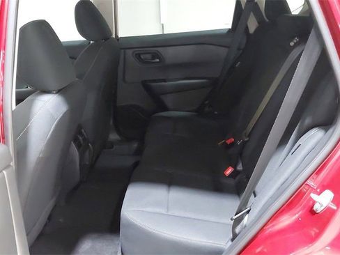 Used 2025 Nissan Rogue S image 21