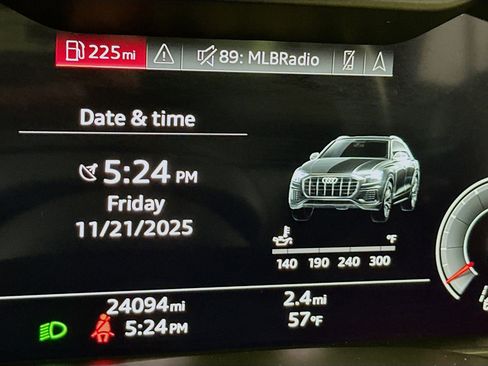 Used 2023 Audi Q8 Prestige w/ Prestige Package image 9