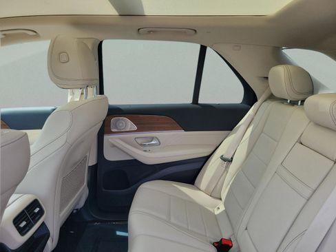 Certified 2026 Mercedes-Benz GLE 450 4MATIC image 9