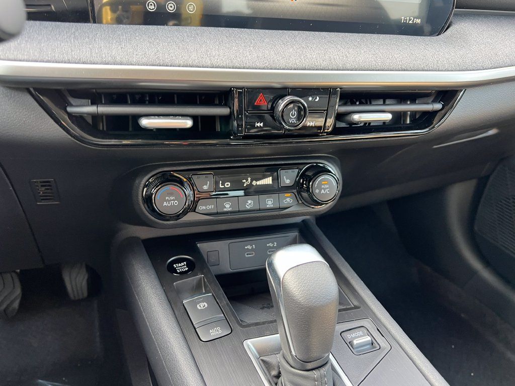 New 2027 Nissan Kicks SV w/ SV Premium Package AWD/4WD image 23