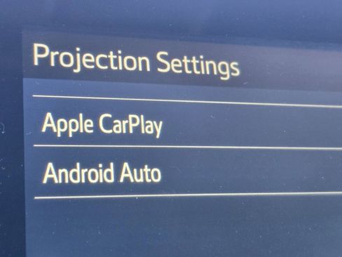 Used 2022 Toyota Camry LE w/ Carpet Mat Package (TMS) image 5