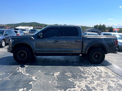 Used 2017 Ford F150 Raptor w/ Equipment Group 802A Luxury image 6