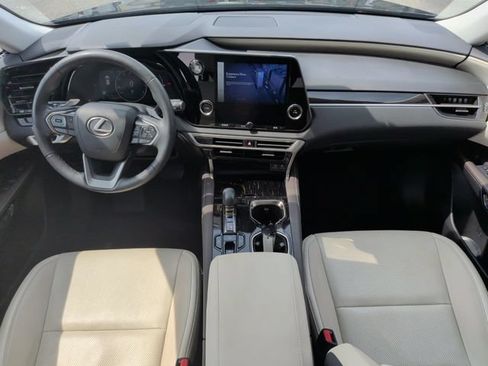 Used 2024 Lexus RX 350 FWD w/ Technology Package image 30